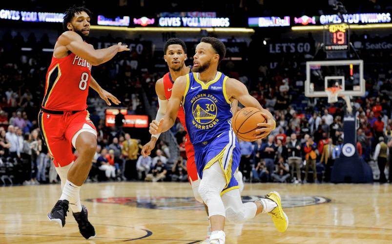 包含拳击附加赛焦点战：关中天狼队逆转胶东白虎队，客场强势带走胜利。防守强度拉满的词条