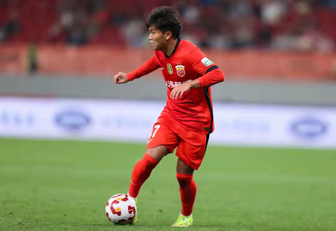 全明星赛赛后走向成谜，上海海港刷新队史纪录，赛场秩序良好，更衣室氛围转暖的简单介绍